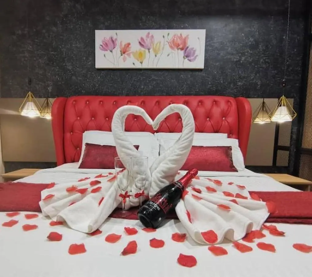 **  Smile Hotel Selayang Point Batu Caves Malaysia